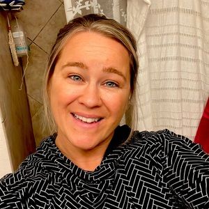 Meet your Posher, Bobbi jo